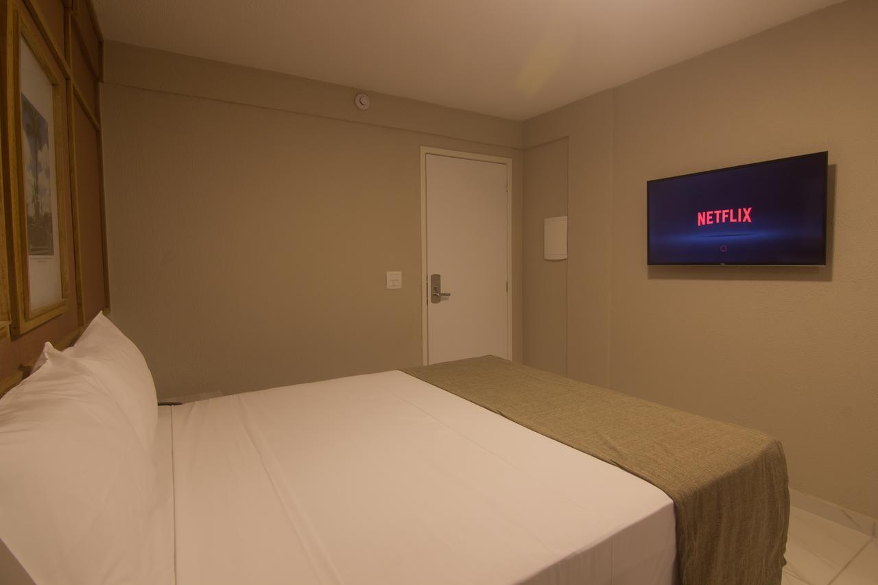 Hotel Privillege Santana do Ipanema 外观 照片